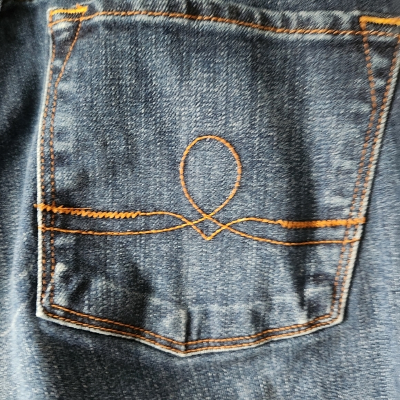 Lucky Brand Women’s Sofia Boot Jeans - Picture 5 of 12